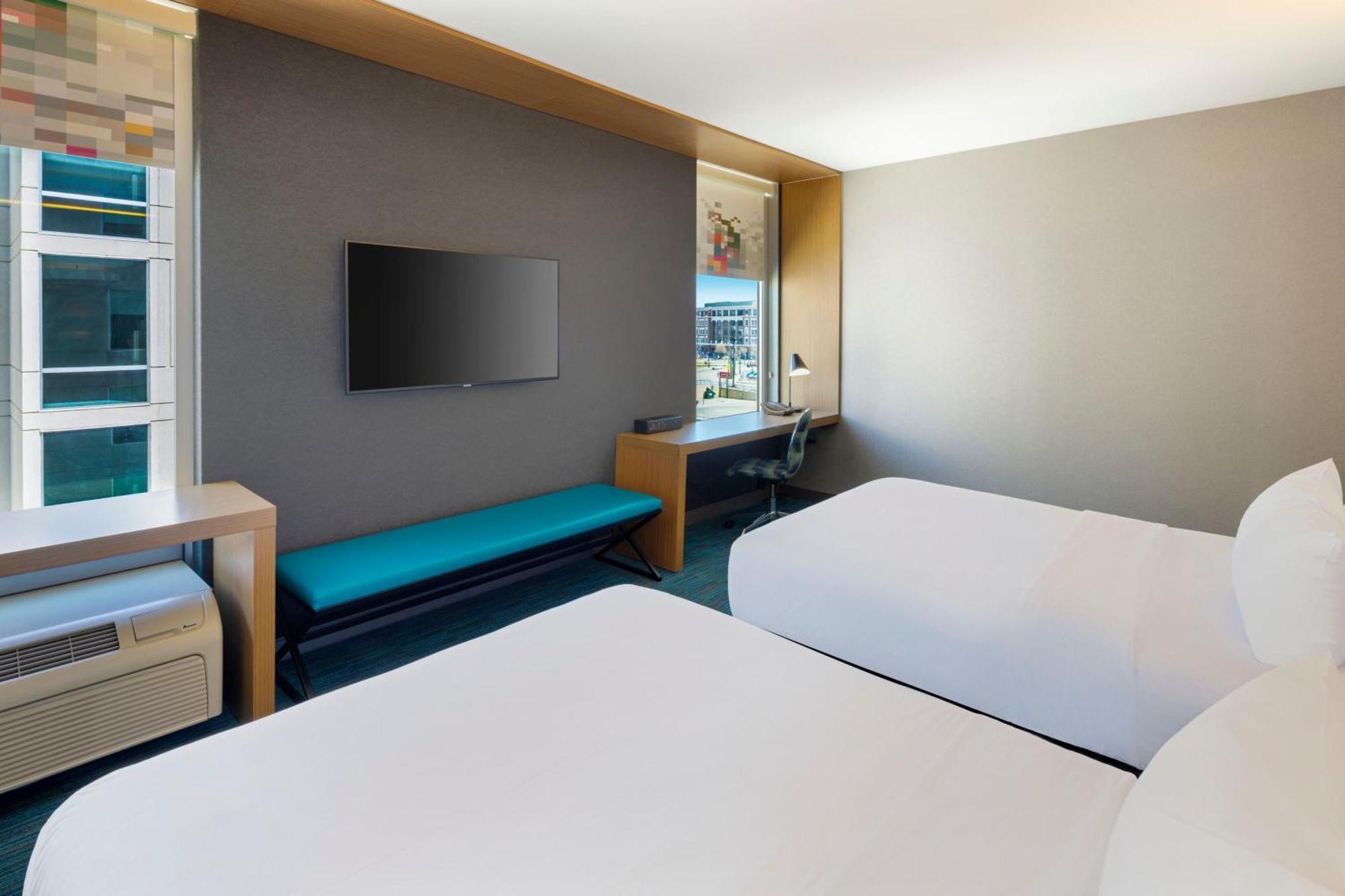Aloft Hotel Milwaukee Downtown Экстерьер фото