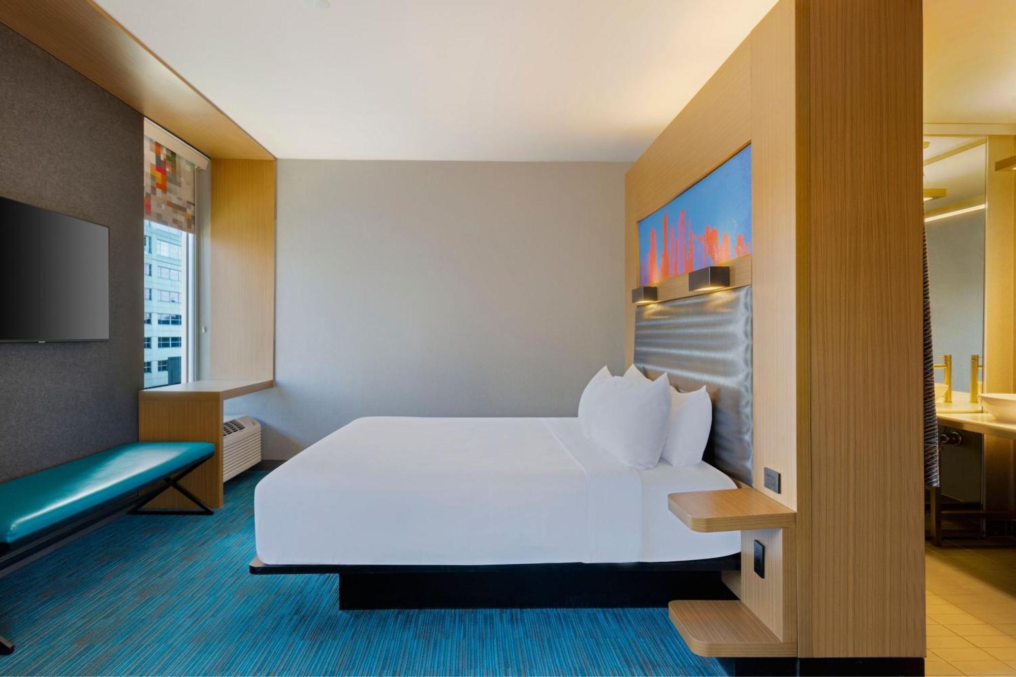 Aloft Hotel Milwaukee Downtown Экстерьер фото