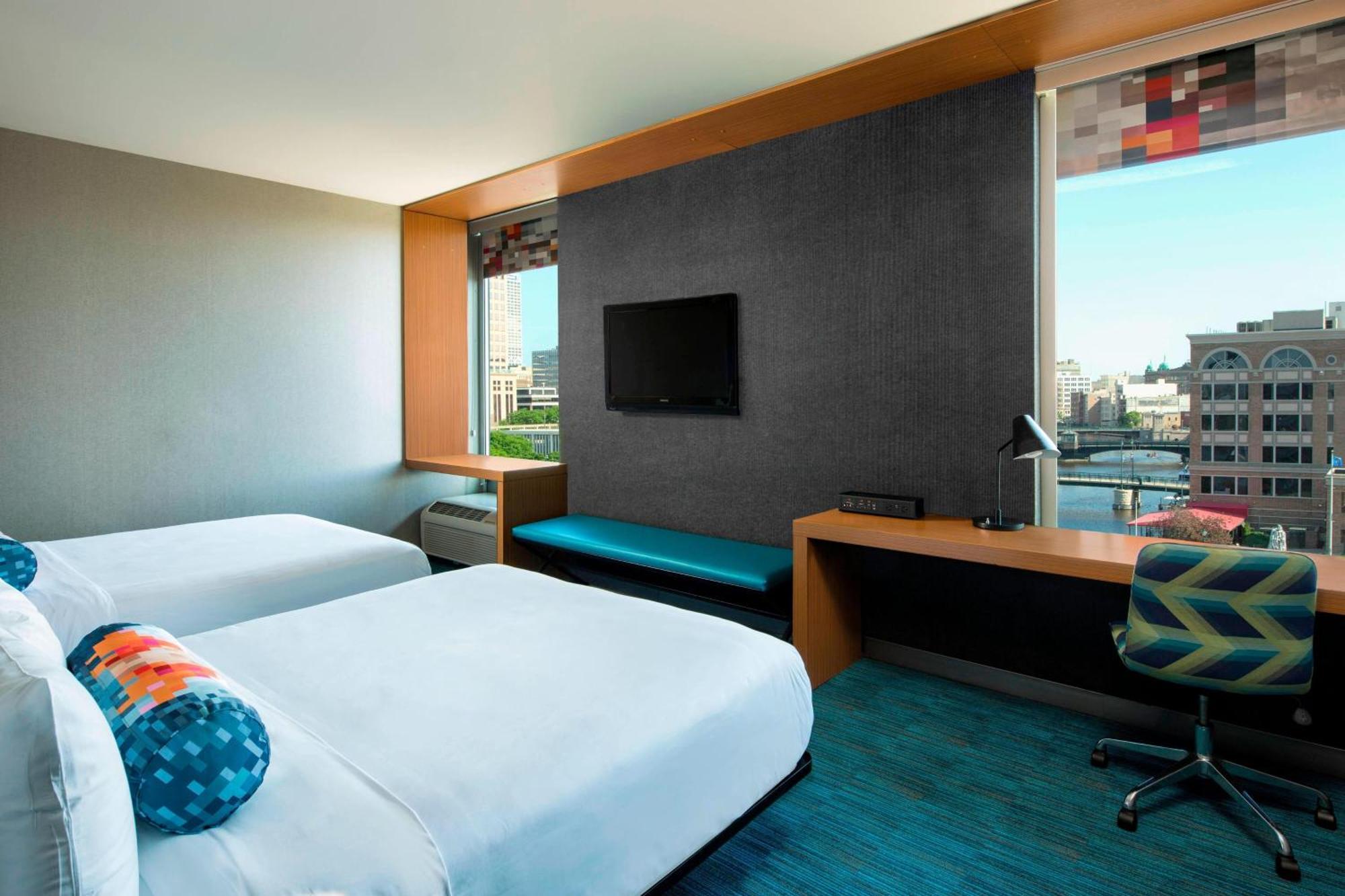 Aloft Hotel Milwaukee Downtown Экстерьер фото